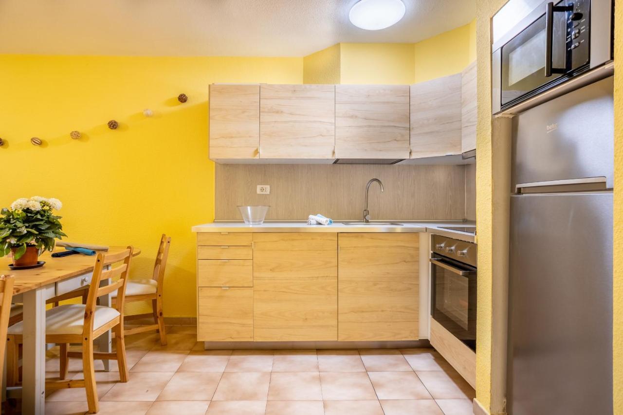 Castle Harbour Feel Like Home Flat Los Cristianos By Lovetenerife Exterior photo