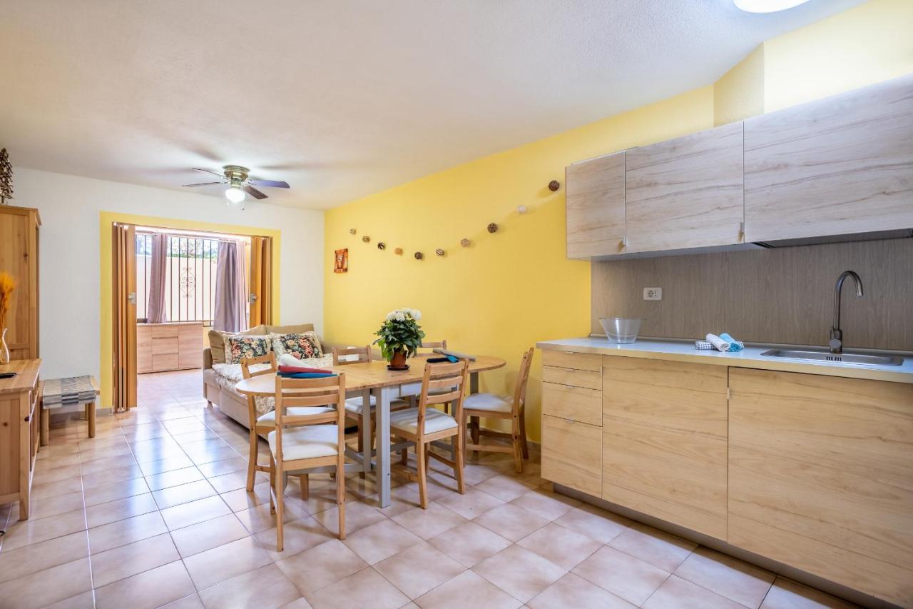 Castle Harbour Feel Like Home Flat Los Cristianos By Lovetenerife Exterior photo