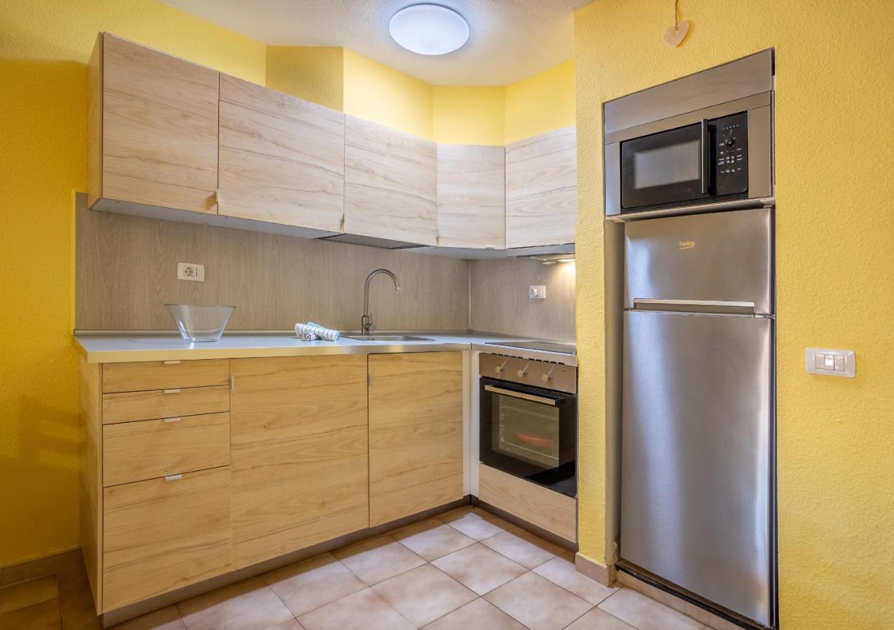 Castle Harbour Feel Like Home Flat Los Cristianos By Lovetenerife Exterior photo